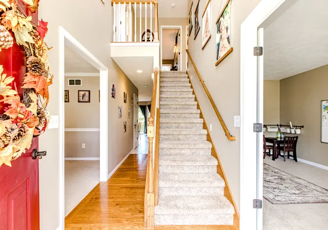 Photo 2 of Single family home for sale at 2808 Longmeadow Ln, Bloomington, IL 61704 | MLS# 12787774 | Listing updated on 2026-10-27