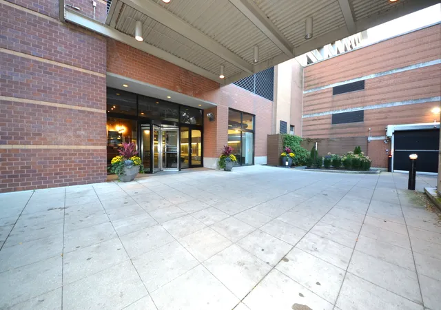 Photo 2 of Condo for sale at 1530 S State St #414, Chicago, IL 60605 | MLS# 12787783 | Listing updated on 2026-10-20