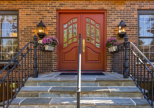 Photo 3 of Single family home for sale at 1330 Maple Ave, Downers Grove, IL 60515 | MLS# 12787786 | Listing updated on 2026-10-22