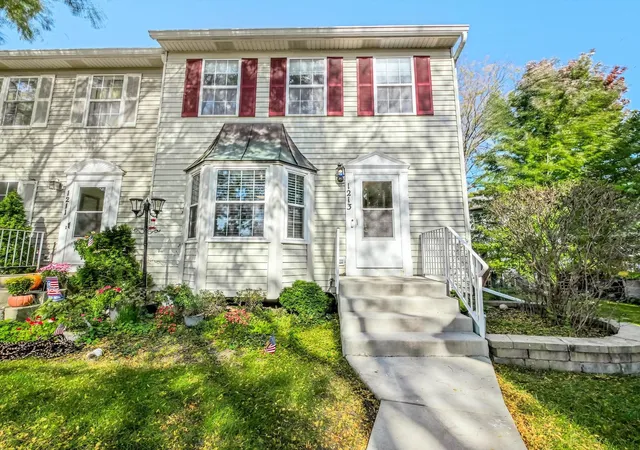 Photo 1 of Townhouse for sale at 1213 Koster Ct, Geneva, IL 60134 | MLS# 12787801 | Listing updated on 2026-10-22
