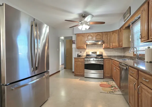 Photo 2 of Single family home for sale at 9001 S Maple Ln, Hickory Hills, IL 60457 | MLS# 12787809 | Listing updated on 2026-10-27