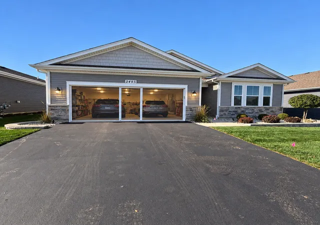 Photo 3 of Single family home for sale at 2495 Laurel Ct, Wonder Lake, IL 60097 | MLS# 12787814 | Listing updated on 2026-10-22