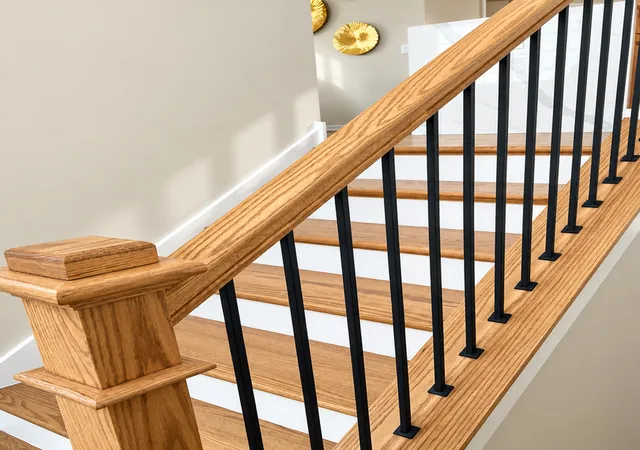 Photo 2 of Townhouse for sale at 645 Ruby St, Crystal Lake, IL 60014 | MLS# 12787822 | Listing updated on 2026-10-23