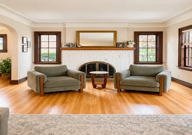 Photo 4 of Single family home for sale at 623 Robert Ave, Rockford, IL 61107 | MLS# 12787846 | Listing updated on 2026-10-23
