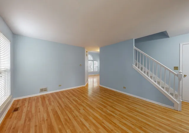 Photo 2 of Single family home for sale at 711 Violet Cir, Naperville, IL 60540 | MLS# 12787869 | Listing updated on 2026-10-18