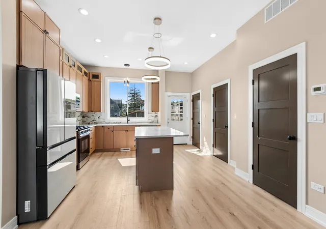 Photo 4 of Single family home for sale at 8412 S Green St, Chicago, IL 60620 | MLS# 12787889 | Listing updated on 2026-10-23