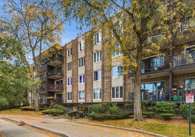 Listing Photo 1 - Condo for sale in building located at 5501 Lincoln Ave, Morton Grove, IL 60053 - Unit #206