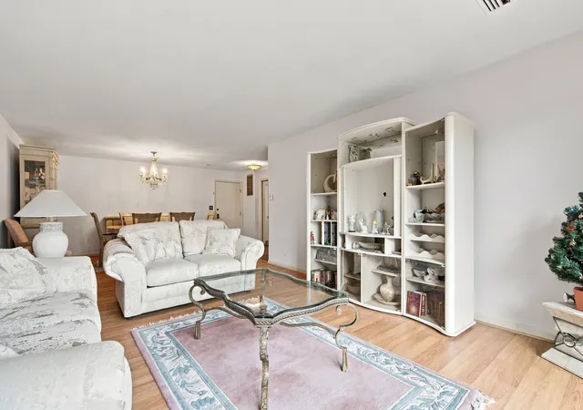 Listing Photo 2 - Condo for sale in building located at 5501 Lincoln Ave, Morton Grove, IL 60053 - Unit #206