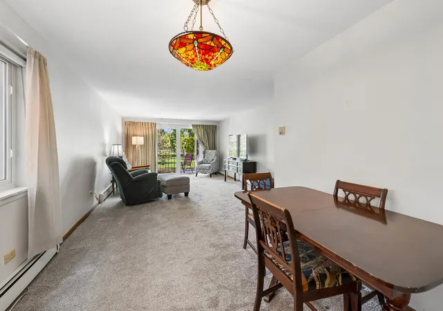 Listing Photo 4 - Condo for sale in building located at 5470 W Higgins Ave, Chicago, IL 60630 - Unit #2E