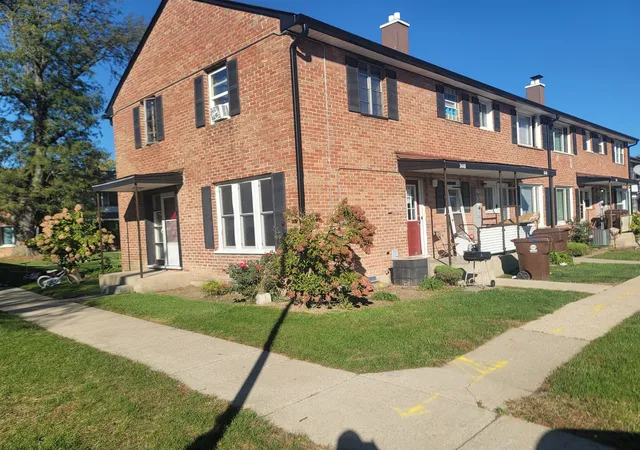 Photo 1 of Townhouse for sale at 3448 Western Ave #3448, Park Forest, IL 60466 | MLS# 12787949 | Listing updated on 2026-10-23