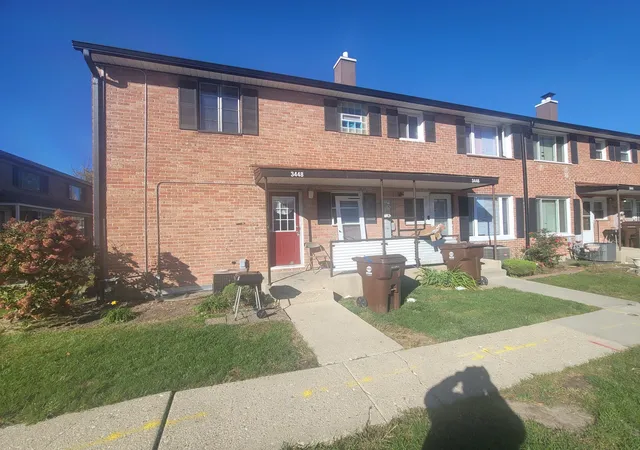 Photo 2 of Townhouse for sale at 3448 Western Ave #3448, Park Forest, IL 60466 | MLS# 12787949 | Listing updated on 2026-10-23