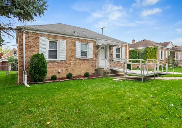Photo 1 of Single family home for sale at 5343 N Newland Ave, Chicago, IL 60656 | MLS# 12787951 | Listing updated on 2026-10-23