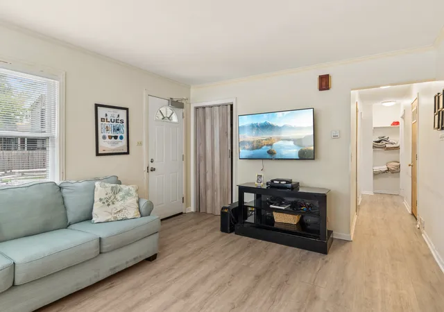 Photo 3 of Single family home for sale at 5343 N Newland Ave, Chicago, IL 60656 | MLS# 12787951 | Listing updated on 2026-10-23