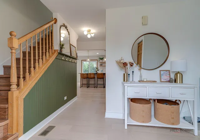 Photo 3 of Single family home for sale at 181 Caribou Dr, Hainesville, IL 60030 | MLS# 12787967 | Listing updated on 2026-10-29