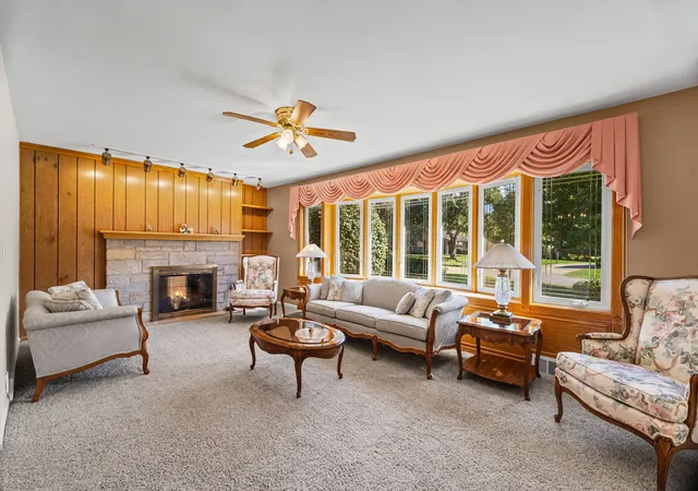 Photo 3 of Single family home for sale at 1102 W Burgoyne Rd, Arlington Heights, IL 60004 | MLS# 12787995 | Listing updated on 2026-10-23