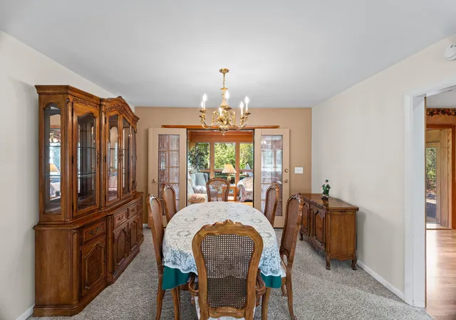 Photo 4 of Single family home for sale at 1102 W Burgoyne Rd, Arlington Heights, IL 60004 | MLS# 12787995 | Listing updated on 2026-10-23
