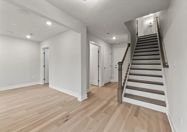 Photo 3 of Townhouse for sale at 2117 Iron Ridge Ln, Naperville, IL 60563 | MLS# 12787996 | Listing updated on 2026-10-23