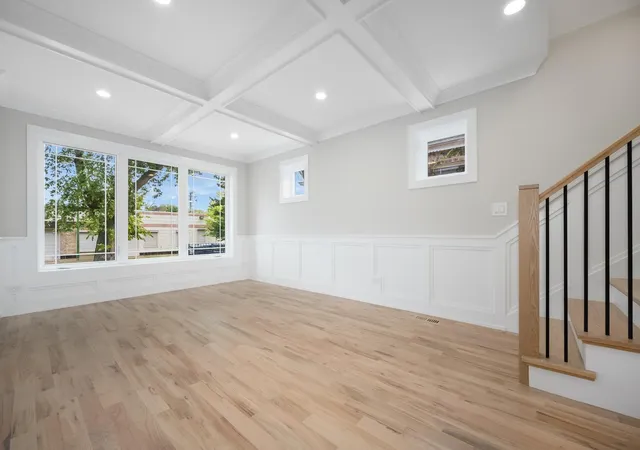 Photo 4 of Single family home for sale at 8648 S Phillips Ave, Chicago, IL 60617 | MLS# 12787997 | Listing updated on 2026-10-18