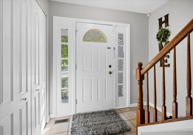 Photo 3 of Townhouse for sale at 1540 Regan Ct, Hoffman Estates, IL 60192 | MLS# 12788019 | Listing updated on 2026-10-20