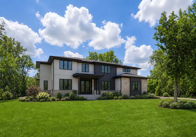 Photo 1 of Mansion for sale at 1138 S Ridge Rd, Lake Forest, IL 60045 | MLS# 12788027 | Listing updated on 2026-10-20