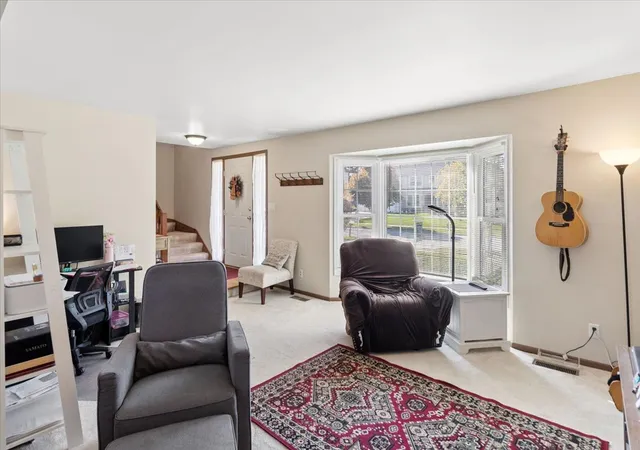 Photo 3 of Single family home for sale at 1163 Bennington Dr, Crystal Lake, IL 60014 | MLS# 12788028 | Listing updated on 2026-10-28