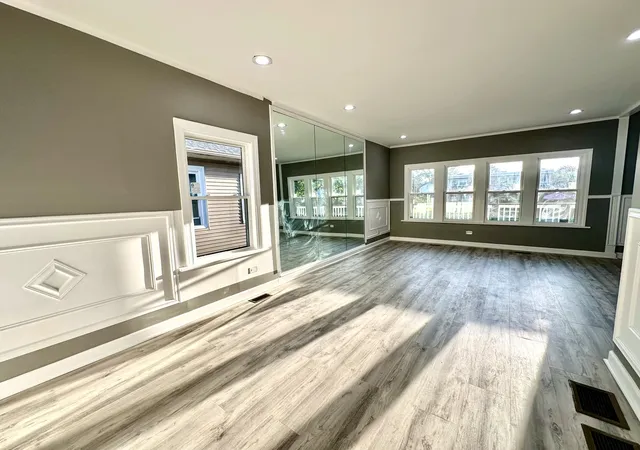 Photo 4 of Single family home for sale at 139 S 12th Avenue, Maywood, IL 60153 | MLS# 12788045 | Listing updated on 2026-10-23