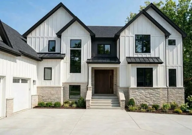 Single family home for sale at 4031 Venard Rd, Downers Grove, IL 60515 | MLS# 12788047