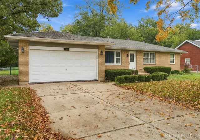 Single family home for sale at 1931 Charles Ln, Aurora, IL 60505 | MLS# 12788078
