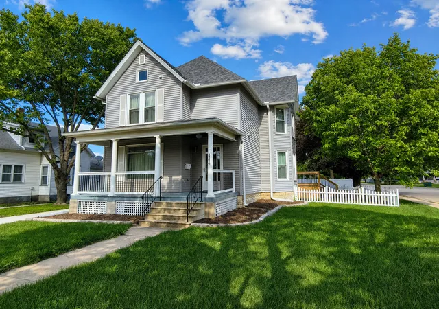 Photo 1 of Single family home for sale at 444 1st Avenue, Ottawa, IL 61350 | MLS# 12788085 | Listing updated on 2026-10-22