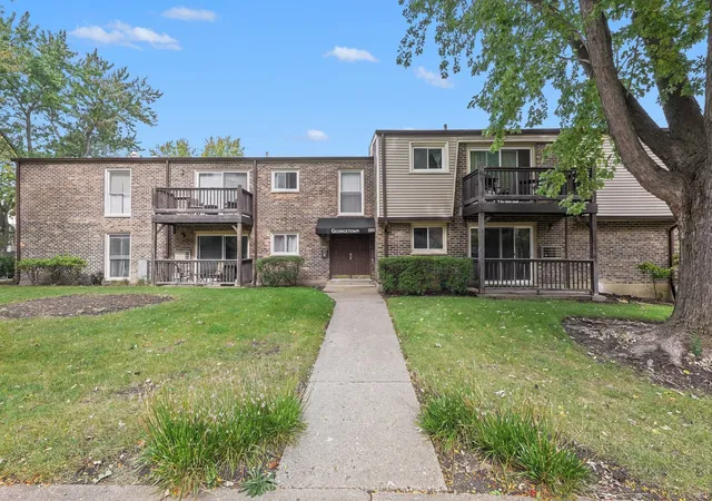Photo 1 of Condo for sale at 220 W Colfax St #102, Palatine, IL 60067 | MLS# 12788100 | Listing updated on 2026-10-23