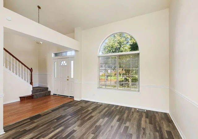 Photo 1 of Single family home for sale at 997 Tylerton Cir, Grayslake, IL 60030 | MLS# 12788105 | Listing updated on 2026-10-22