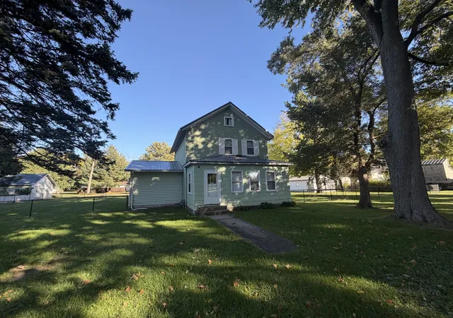 Photo 1 of Single family home for sale at 103 Ross St, Tampico, IL 61283 | MLS# 12788110 | Listing updated on 2026-10-24