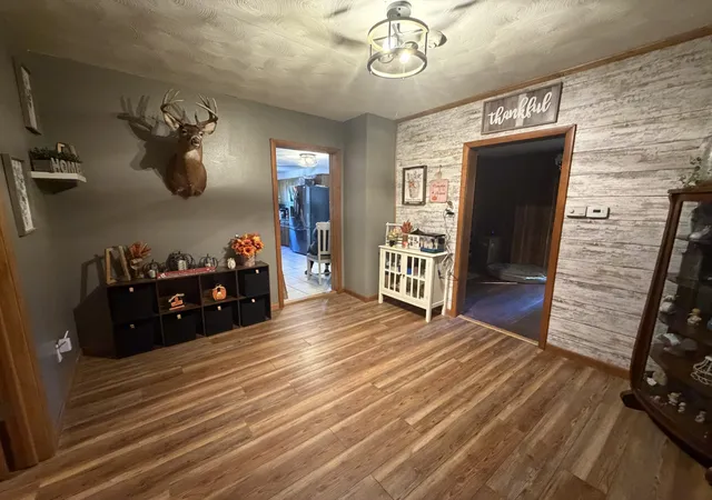 Photo 4 of Single family home for sale at 103 Ross St, Tampico, IL 61283 | MLS# 12788110 | Listing updated on 2026-10-24
