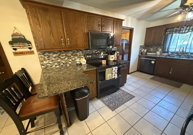 Photo 2 of Single family home for sale at 103 Ross St, Tampico, IL 61283 | MLS# 12788110 | Listing updated on 2026-10-24