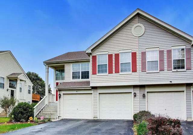 Photo 1 of Multi family home for sale at 467 Gloria Ln, Oswego, IL 60543 | MLS# 12788173 | Listing updated on 2026-10-21
