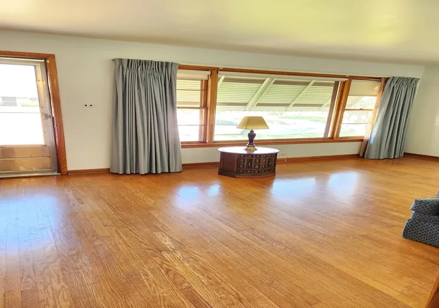 Photo 1 of Single family home for sale at 14415 S Saginaw Ave, Burnham, IL 60633 | MLS# 12788178 | Listing updated on 2026-10-24