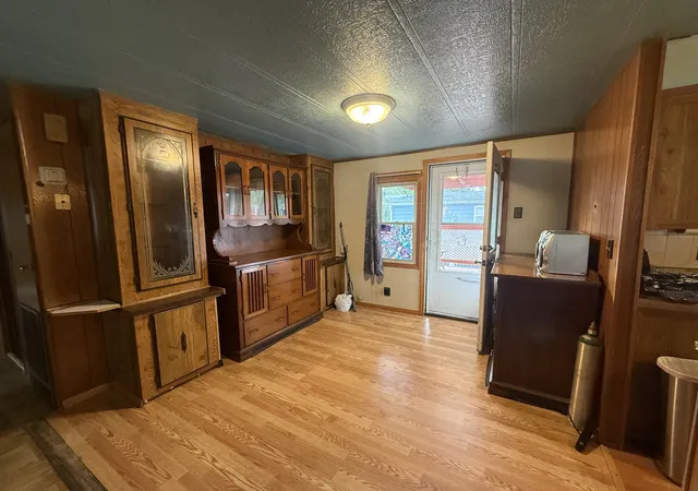 Photo 3 of Manufactured home for sale at 280 Blackthorn Rd, Matteson, IL 60443 | MLS# 12788182 | Listing updated on 2026-10-22