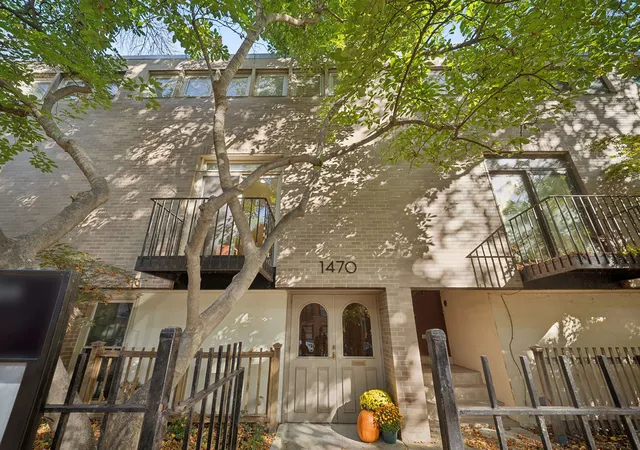 Townhouse for sale at 1470 E 56th Street, Chicago, IL 60637 | MLS# 12788219