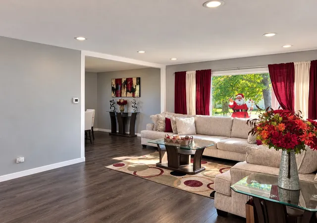 Photo 3 of Single family home for sale at 16005 Avalon Ave, South Holland, IL 60473 | MLS# 12788221 | Listing updated on 2026-10-20
