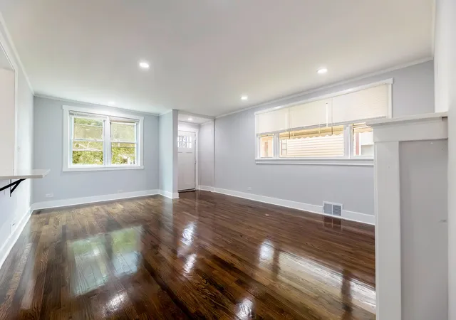 Photo 3 of Single family home for sale at 11104 S Avenue O, Chicago, IL 60617 | MLS# 12788230 | Listing updated on 2026-10-20