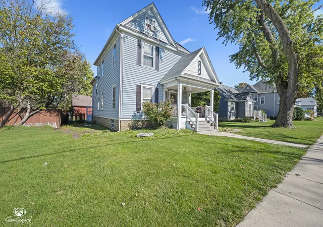 Photo 1 of Single family home for sale at 330 E North St, Manhattan, IL 60442 | MLS# 12788242 | Listing updated on 2026-10-27