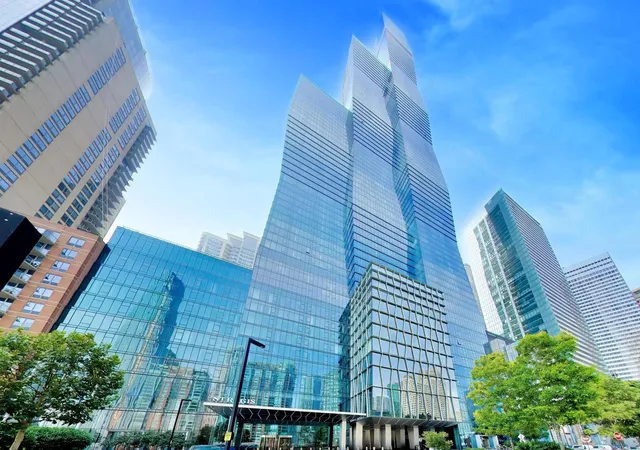 Photo 1 of Condo for sale at 363 E Wacker Dr #7701, Chicago, IL 60601 | MLS# 12788245 | Listing updated on 2026-10-20