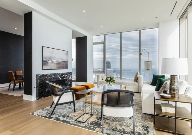 Photo 4 of Condo for sale at 363 E Wacker Dr #7701, Chicago, IL 60601 | MLS# 12788245 | Listing updated on 2026-10-20