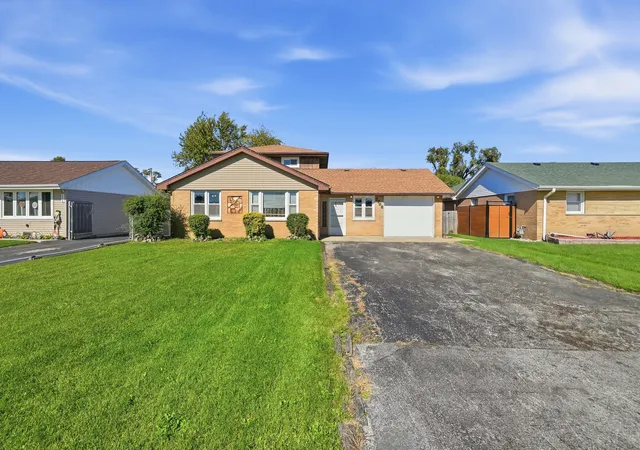 Photo 1 of Single family home for sale at 7708 W 81st Street, Bridgeview, IL 60455 | MLS# 12788260 | Listing updated on 2026-10-20