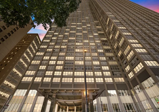 Condo for sale at 655 W Irving Park Rd #1509, Chicago, IL 60613 | MLS# 12788266