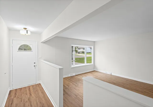 Photo 2 of Single family home for sale at 509 N California Ave, Mundelein, IL 60060 | MLS# 12788269 | Listing updated on 2026-10-27