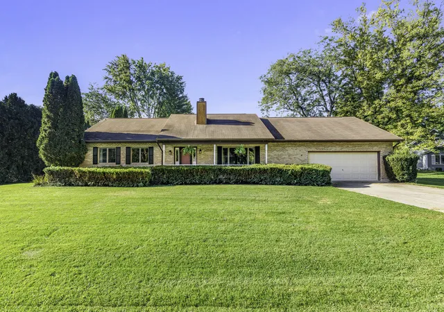 Single family home for sale at 1485 Nova Rd, Lake Holiday, IL 60548 | MLS# 12788306 | Listing updated on 2026-10-27