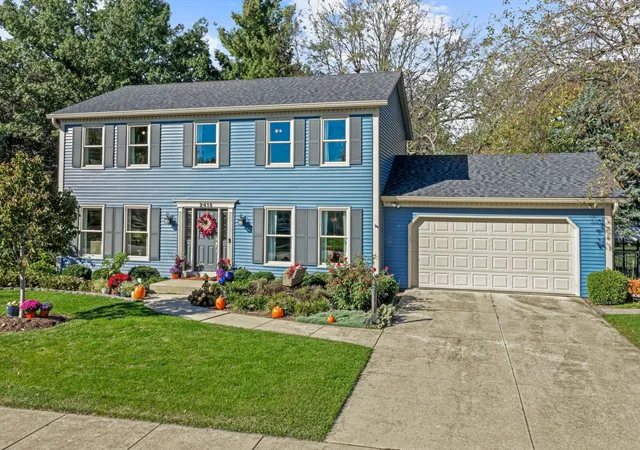 Photo 1 of Single family home for sale at 2415 Bradford Dr, Aurora, IL 60506 | MLS# 12788318 | Listing updated on 2026-10-22