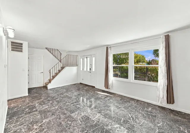 Photo 3 of Single family home for sale at 1738 Newport St, Glendale Heights, IL 60139 | MLS# 12788338 | Listing updated on 2026-10-20