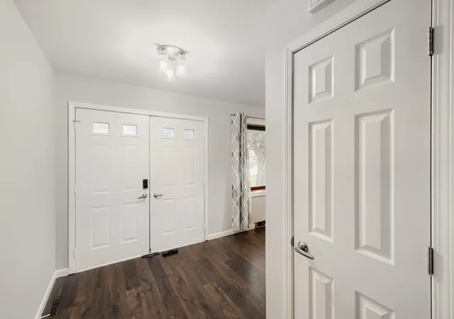 Photo 3 of Single family home for sale at 1104 Rushwood Ave, Shorewood, IL 60404 | MLS# 12788350 | Listing updated on 2026-10-22